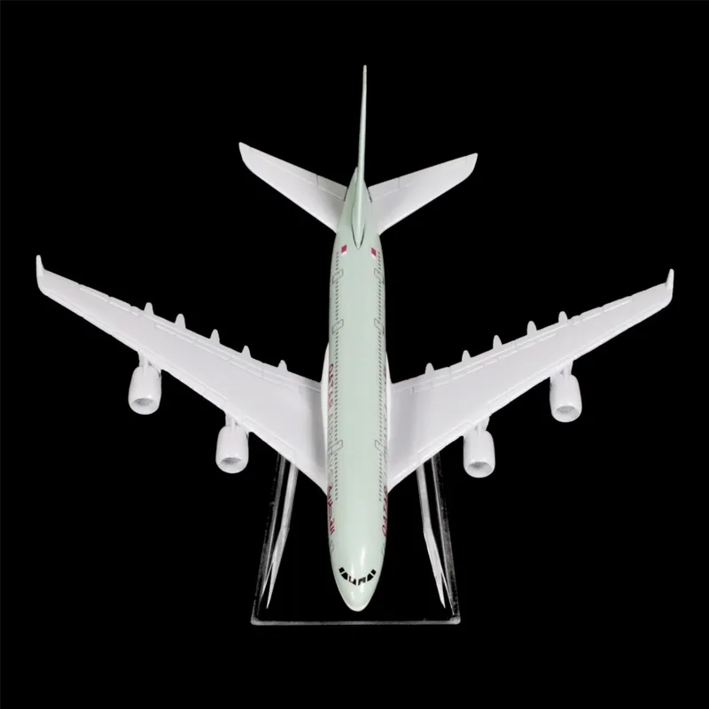 1:400 16cm Air Bus A380 Qatar  - огляд і ціна Party Games Bus